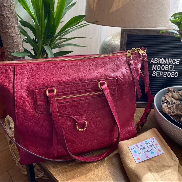 Louis Vuitton Handbags - Louis Vuitton Lumineuse PM